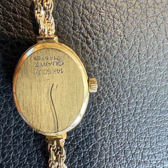 Omega 14 K gold ladies watch bracelet - Picture 5 of 5